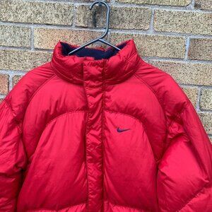 Vintage Nike Puffer Jacket XL Red